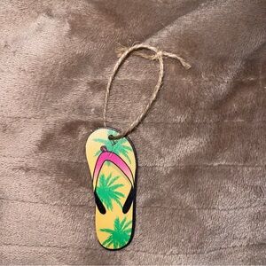 Wooden Flip-Flop Ornament